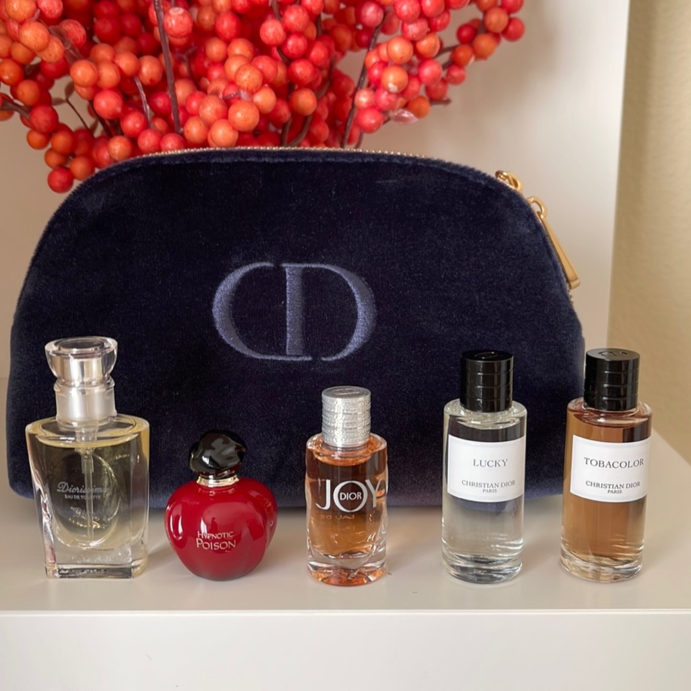 Dior Mini/Travel Size of 4 Parfum and Velvet Pouch , Brand new